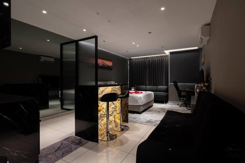 Apartment Romantic Jb #bathtub #couple #mood Johor Bahru