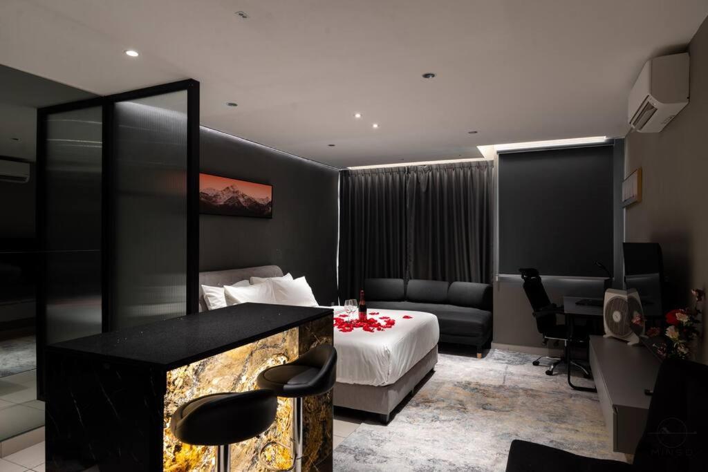 Romantic Jb #bathtub #couple #mood Apartment *