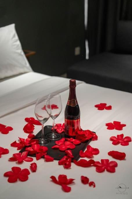 Romantic Jb #bathtub #couple #mood *