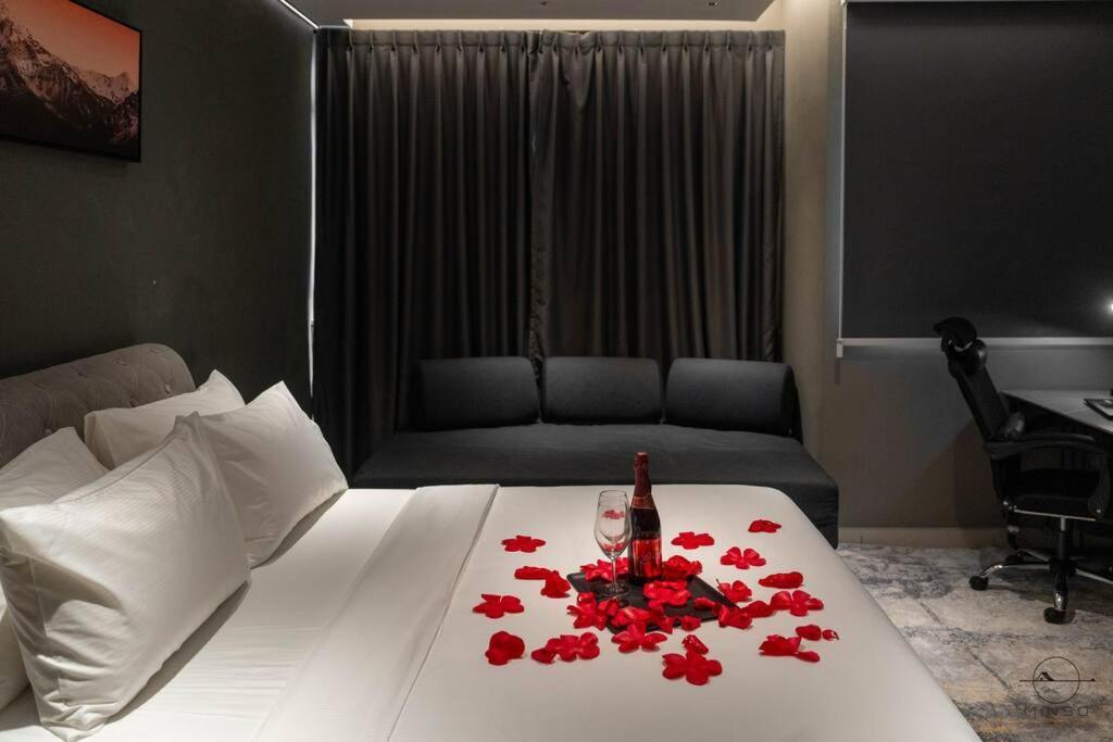Romantic Jb #bathtub #couple #mood Johor Bahru